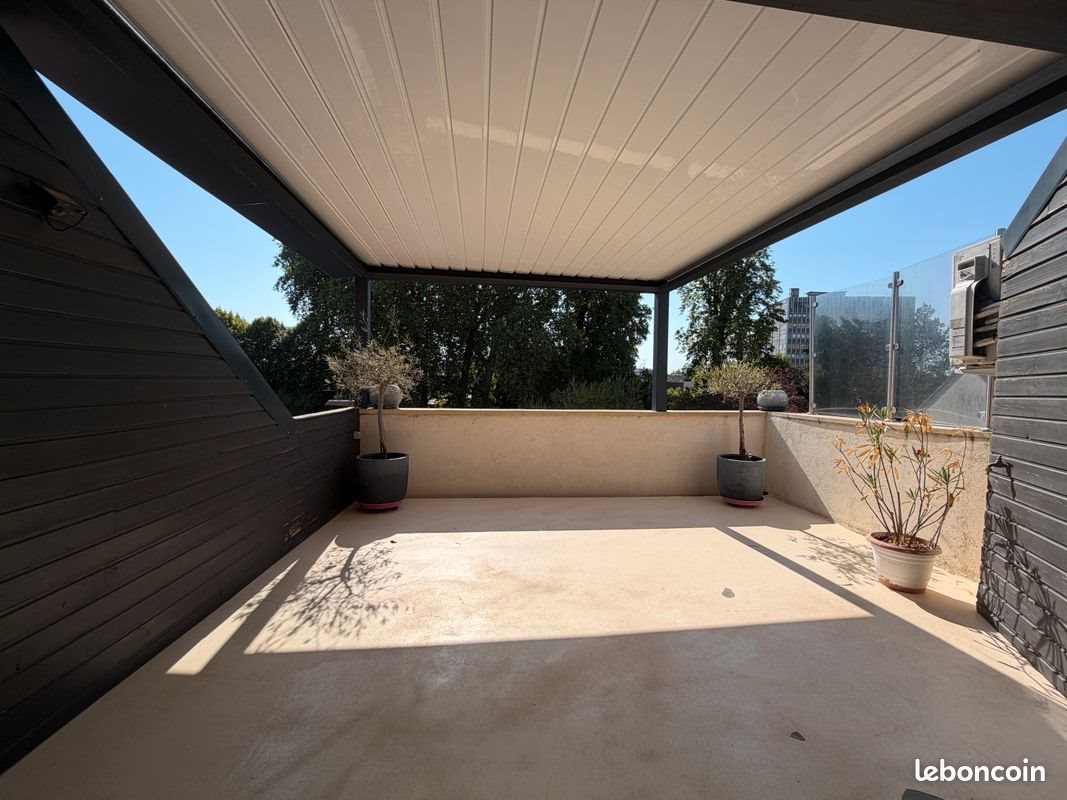 Appartement à louer, 195m², Nevers