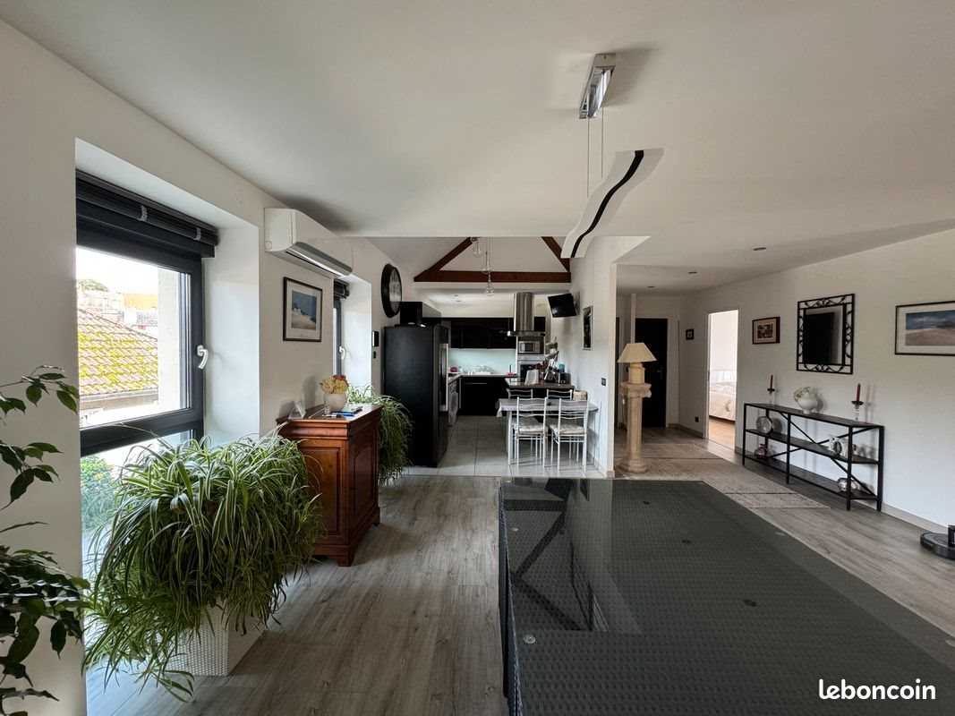 Appartement à louer, 195m², Nevers