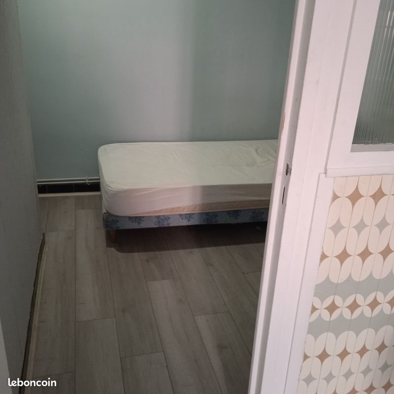 Appartement à louer, 26m², Annonay