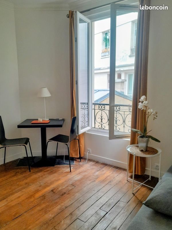 Appartement à louer, 16m², Paris 18ème