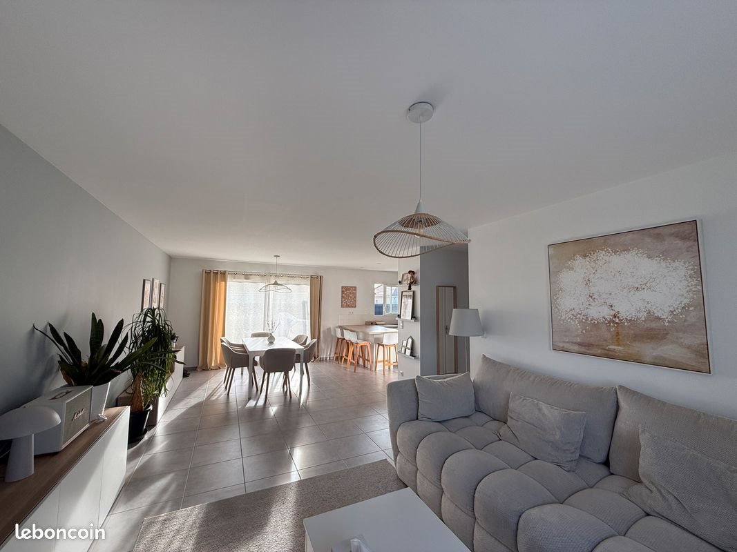 Maison à vendre, 104m², Bréviandes