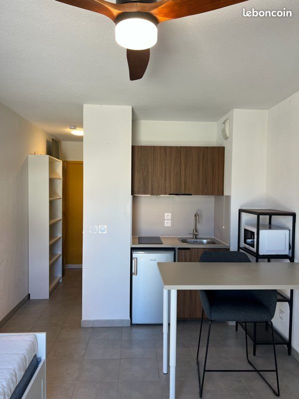 Appartement à louer, 19m², Marseille 9ème