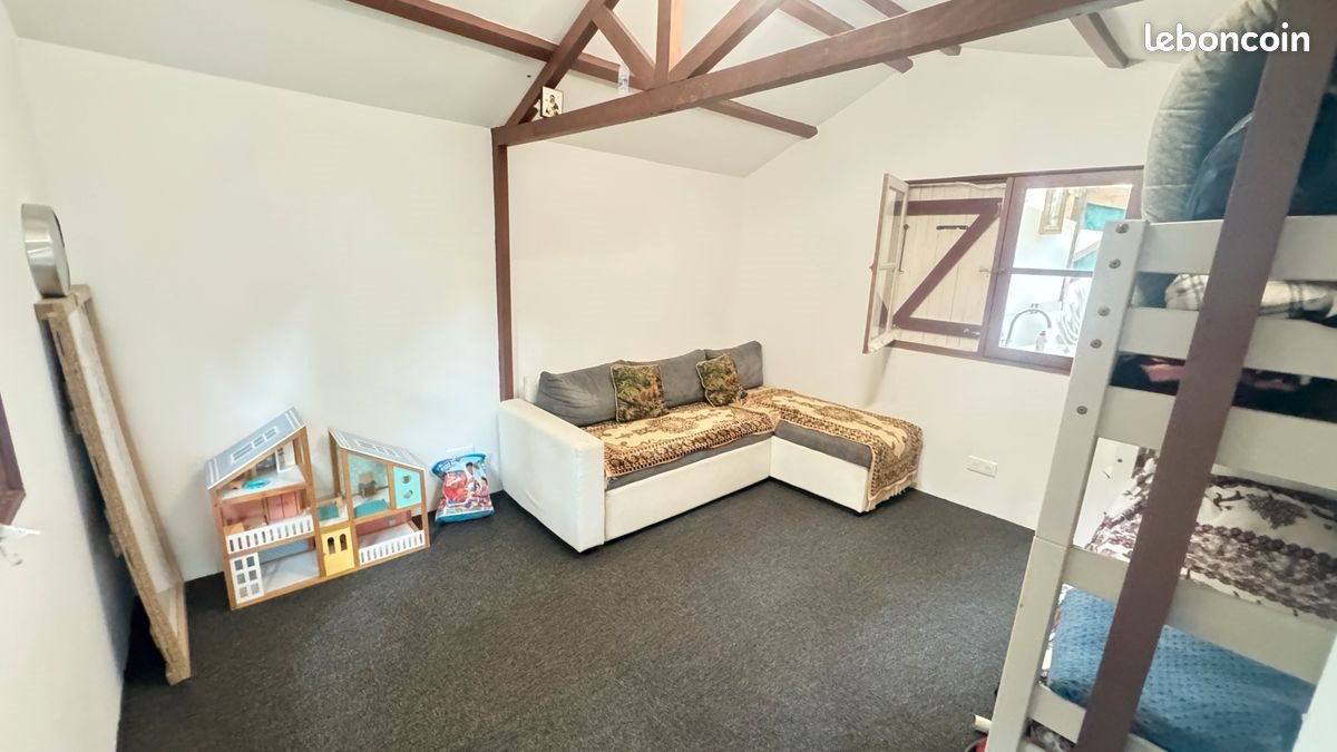 Maison à vendre, 18m², Pamfou