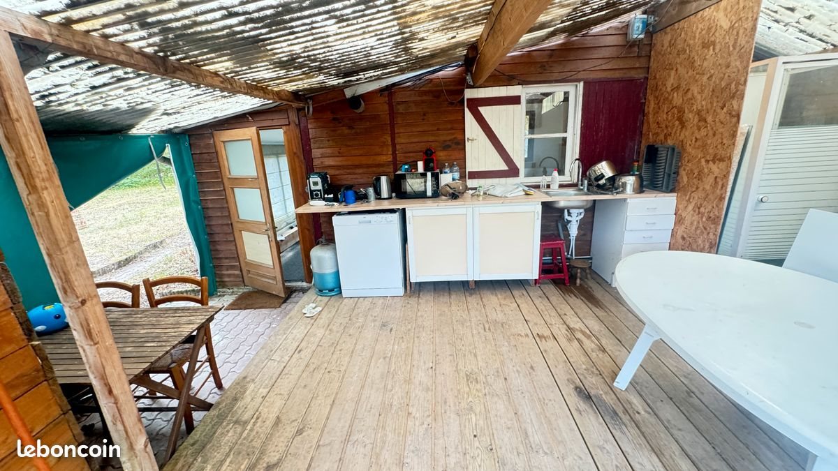 Maison à vendre, 18m², Pamfou