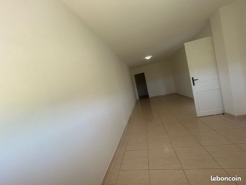 Appartement à louer, 120m², Marseille 11ème