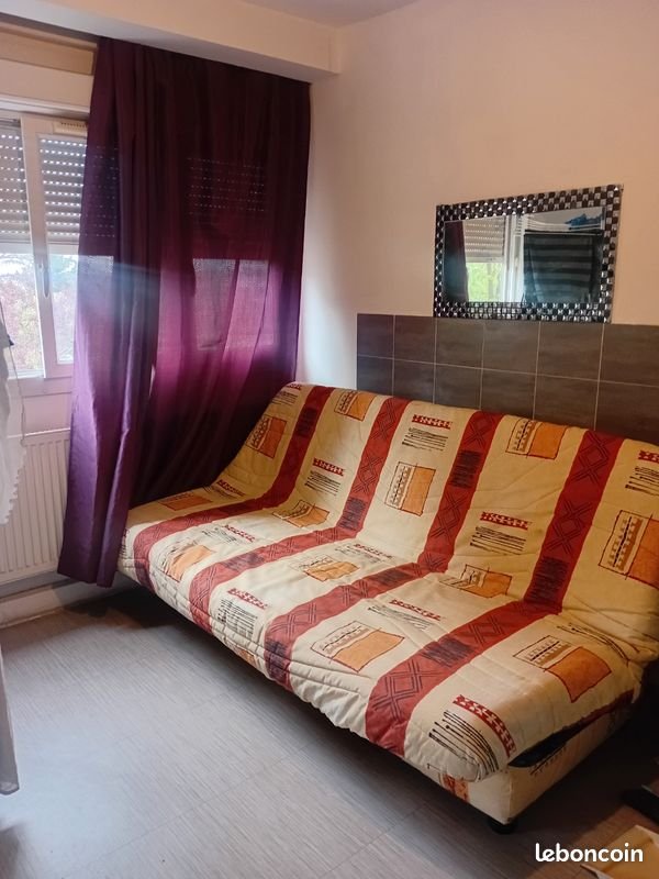 Appartement à louer, 77m², Vénissieux