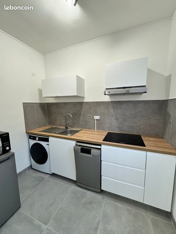 Appartement à louer, 26m², Sainte-Foy-lès-Lyon