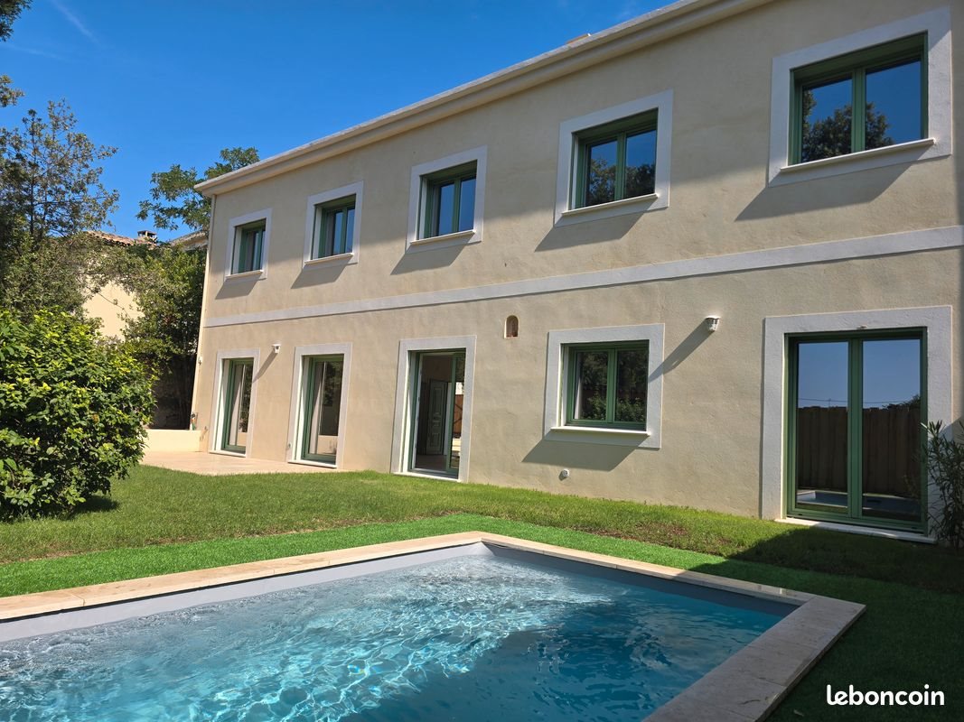 Maison à louer, 150m², Marseille 12ème