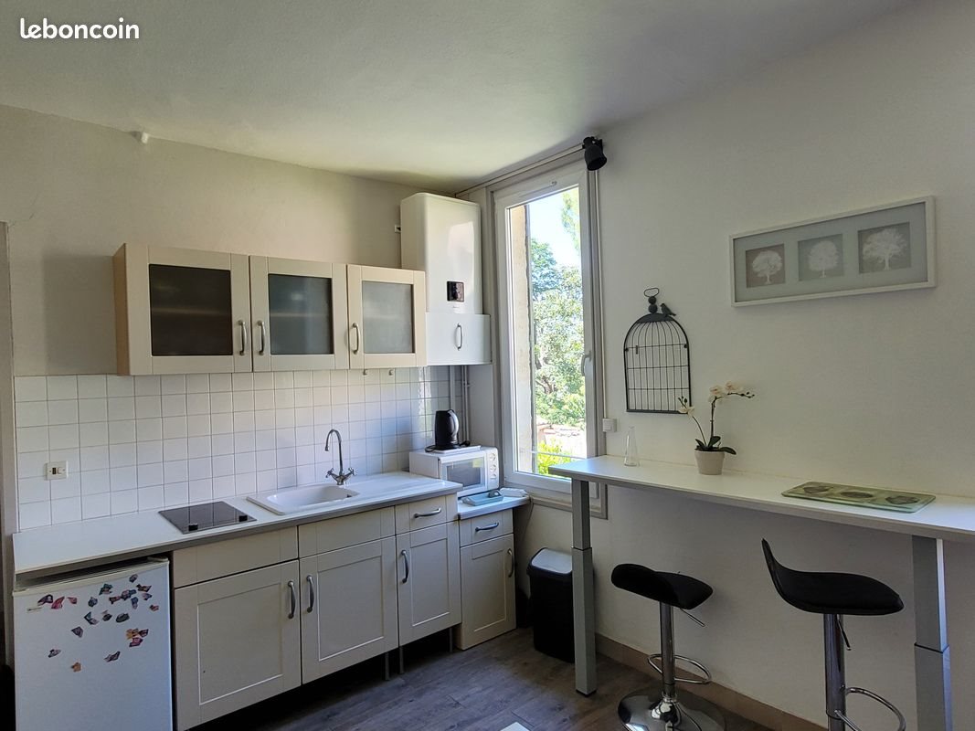 Appartement à louer, 18m², Uzès