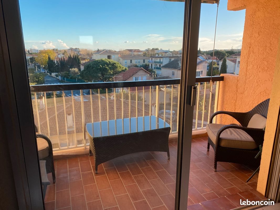 Appartement à louer, 92m², Fréjus