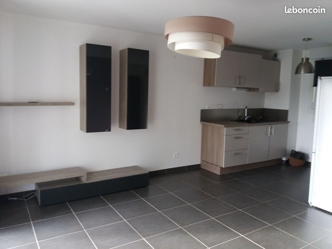Appartement à louer, 48m², Montmélian