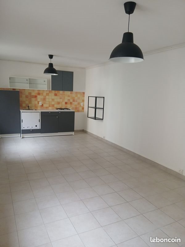 Appartement à louer, 72m², Sainte-Colombe