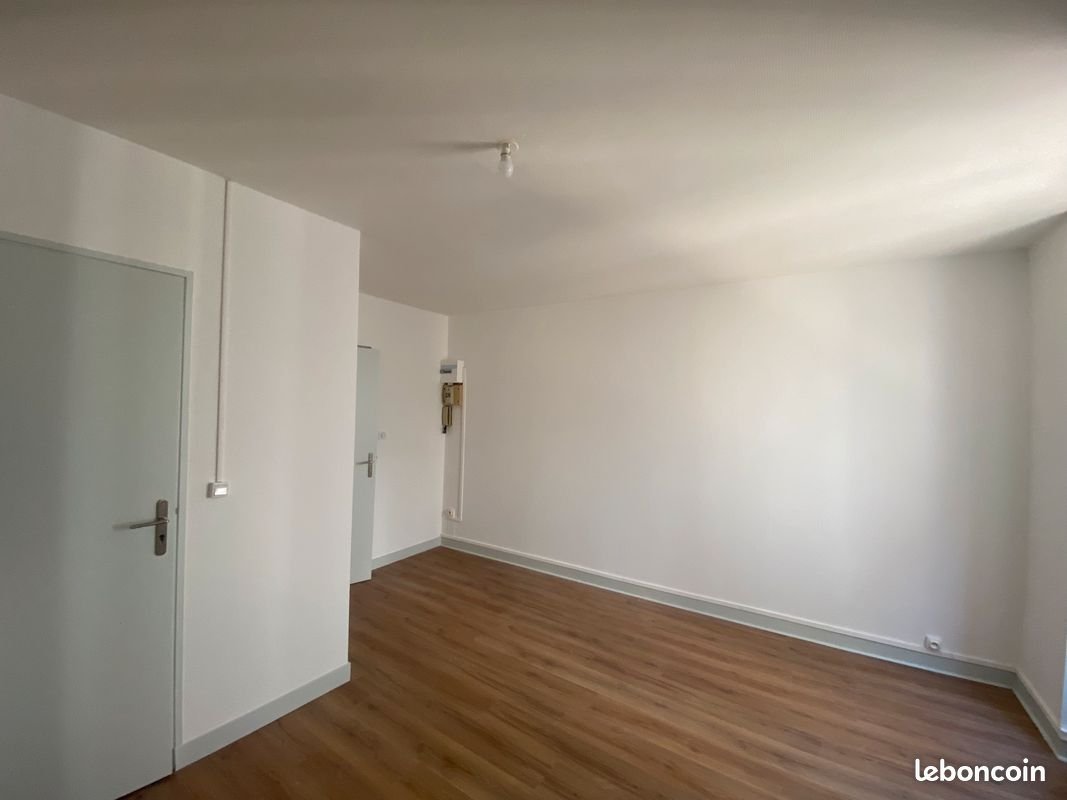 Appartement à louer, 17m², Poitiers
