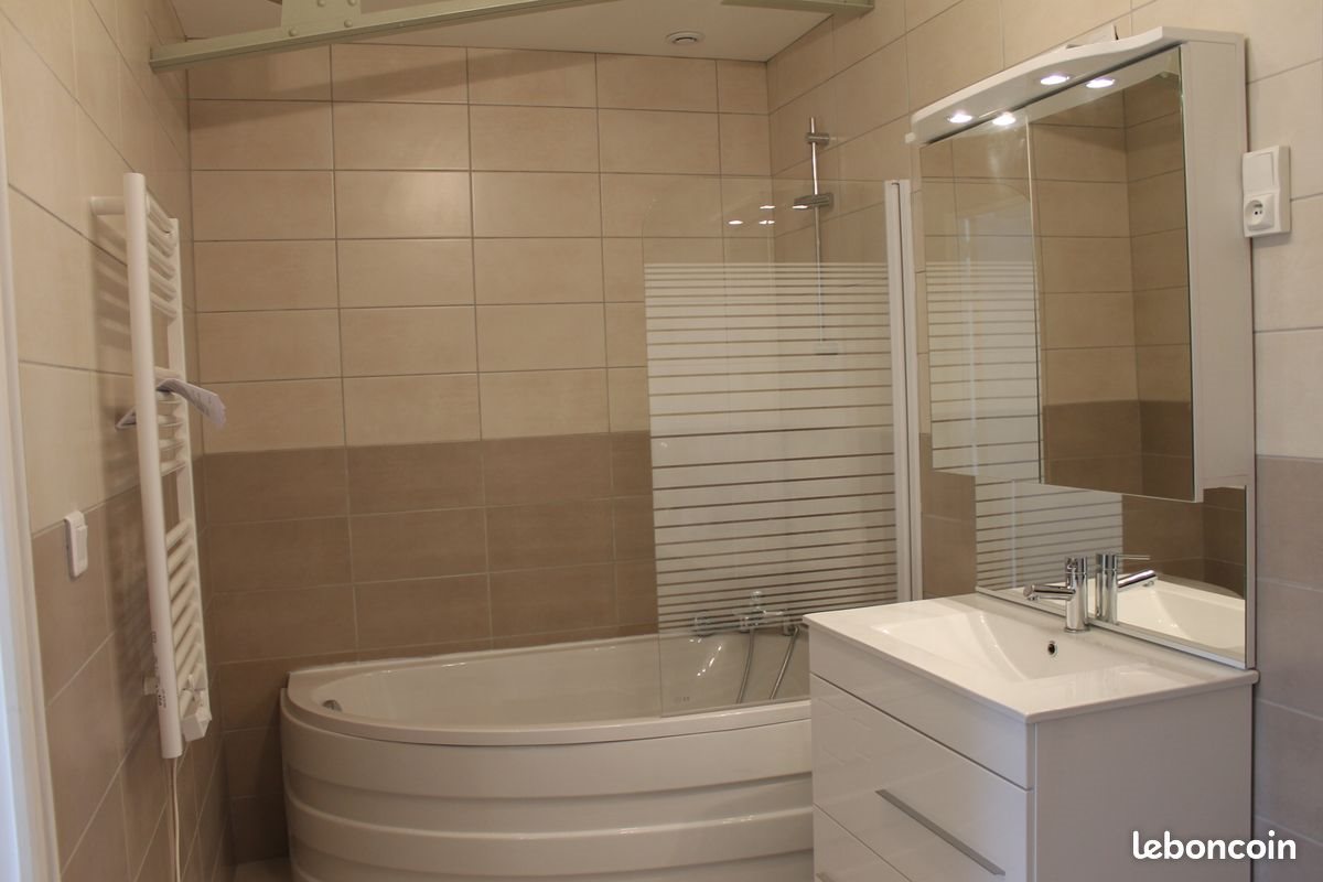 Appartement à louer, 80m², Tonnay-Charente