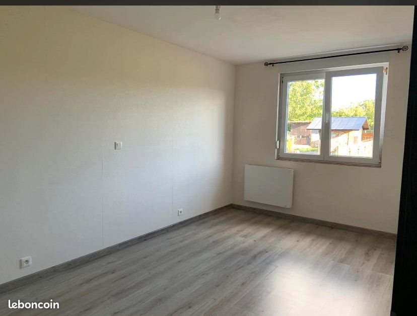 Appartement à louer, 77m², Vahl-Ebersing