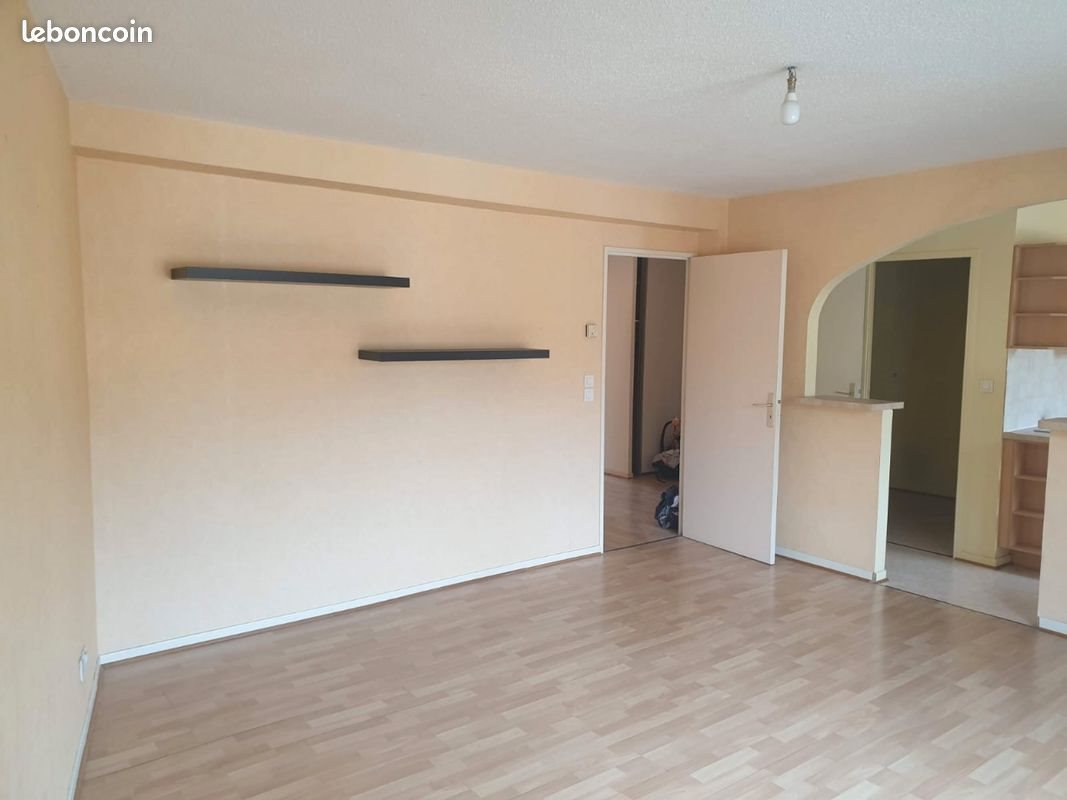 Appartement à louer, 75m², Gratentour