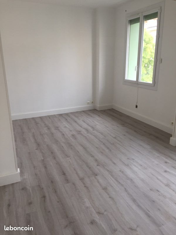 Appartement à louer, 45m², Toulon