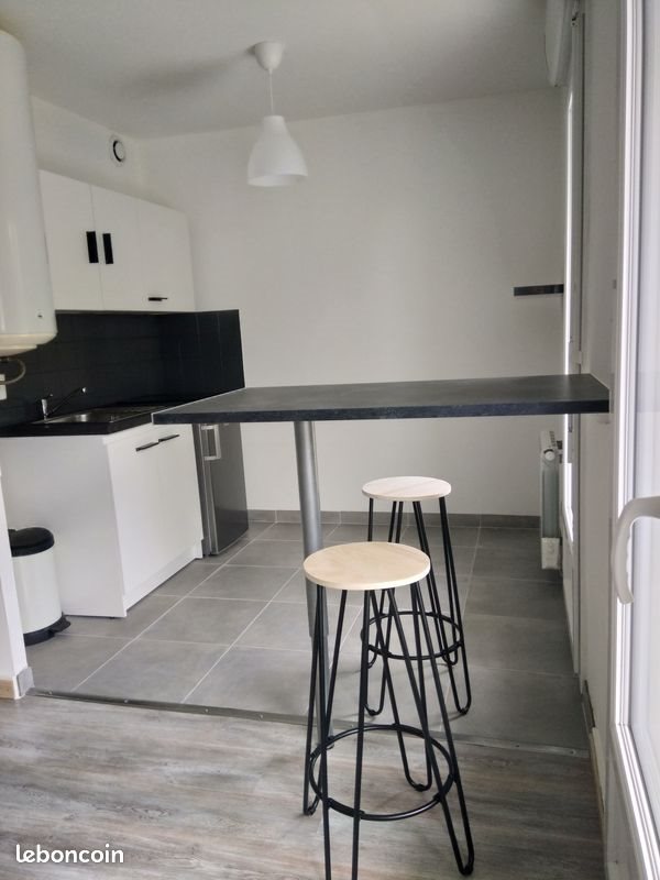 Appartement à louer, 30m², Carhaix-Plouguer
