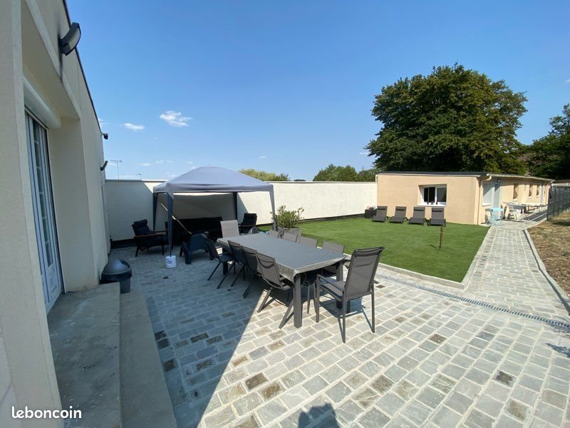 Maison à vendre, 533m², Claye-Souilly