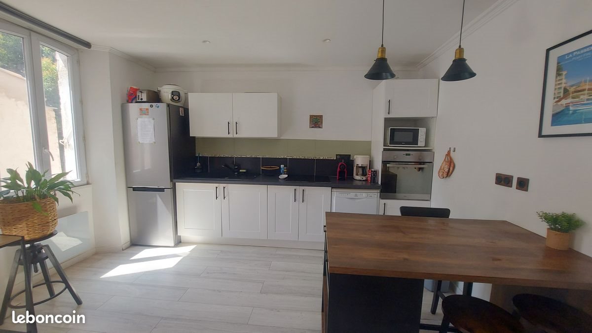 Appartement à vendre, 61m², Fréjus