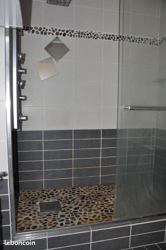 Appartement à louer, 765m², Lapalisse