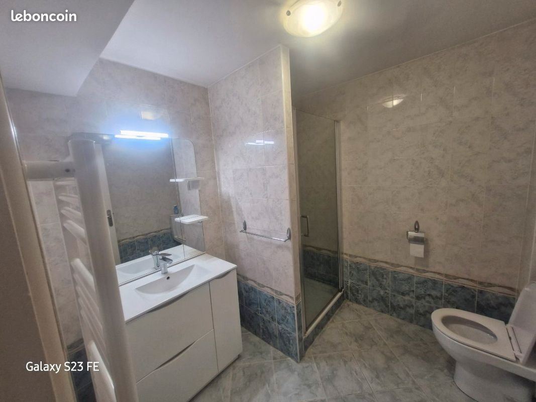 Appartement à louer, 70m², Taillades
