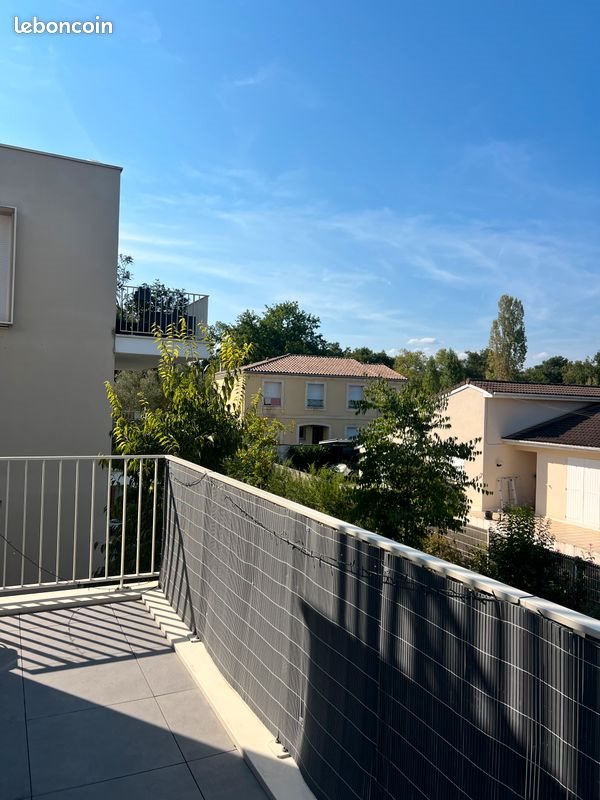 Appartement à louer, 66m², Pessac
