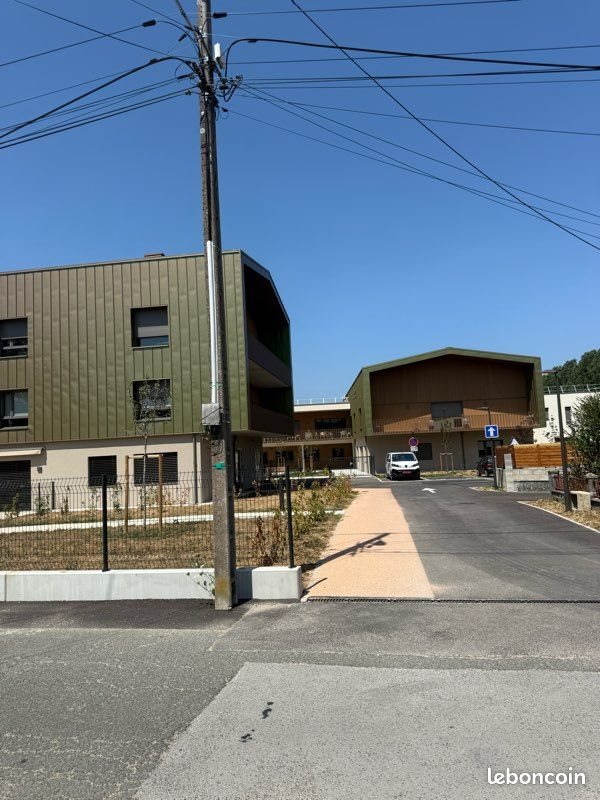 Appartement à louer, 1m², Valentigney