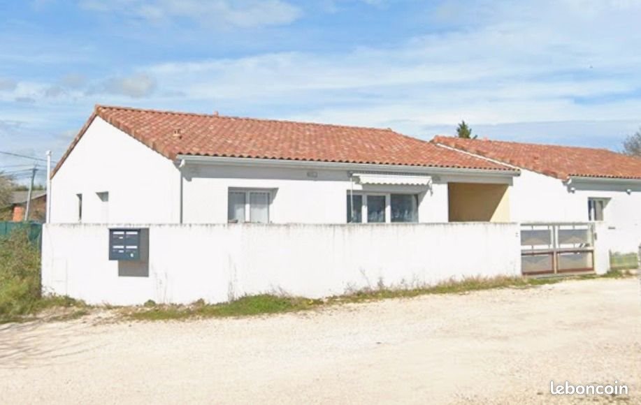 Maison à louer, 97m², Bérat