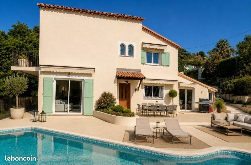 Maison à vendre, 242m², Cagnes-sur-Mer