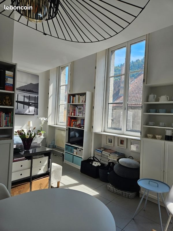 Appartement à louer, 38m², Poligny