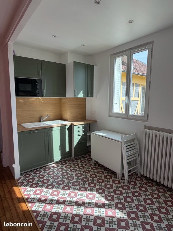 Appartement à louer, 55m², Nanterre