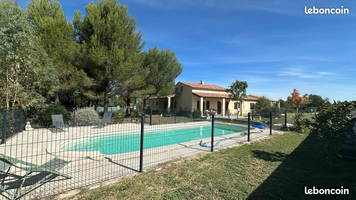 Maison à vendre, 150m², Alleins