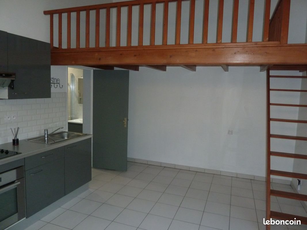 Appartement à louer, 30m², Barbezieux-Saint-Hilaire