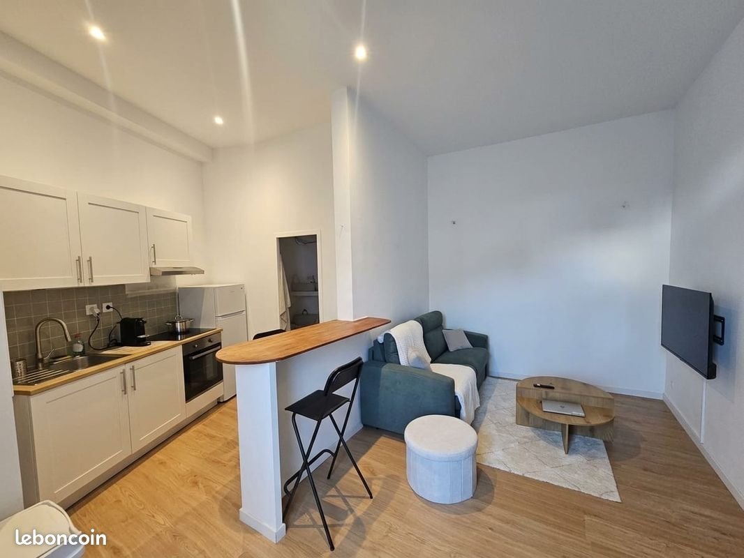 Appartement à louer, 25m², Marseille 7ème
