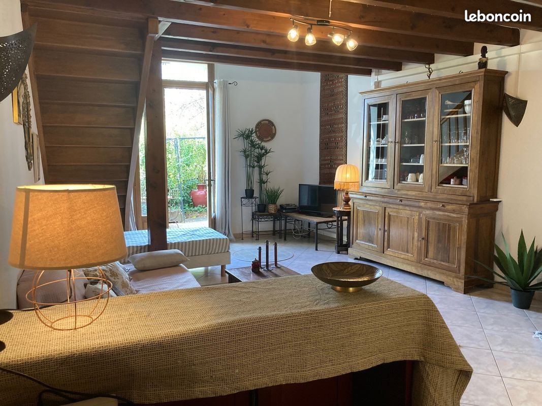 Maison à louer, 75m², Montagnac