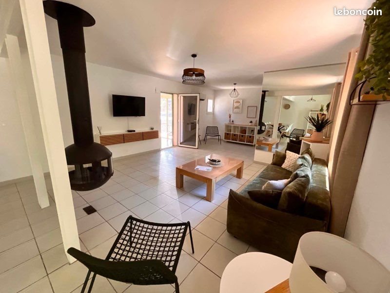 Maison à louer, 120m², Pont-Saint-Esprit