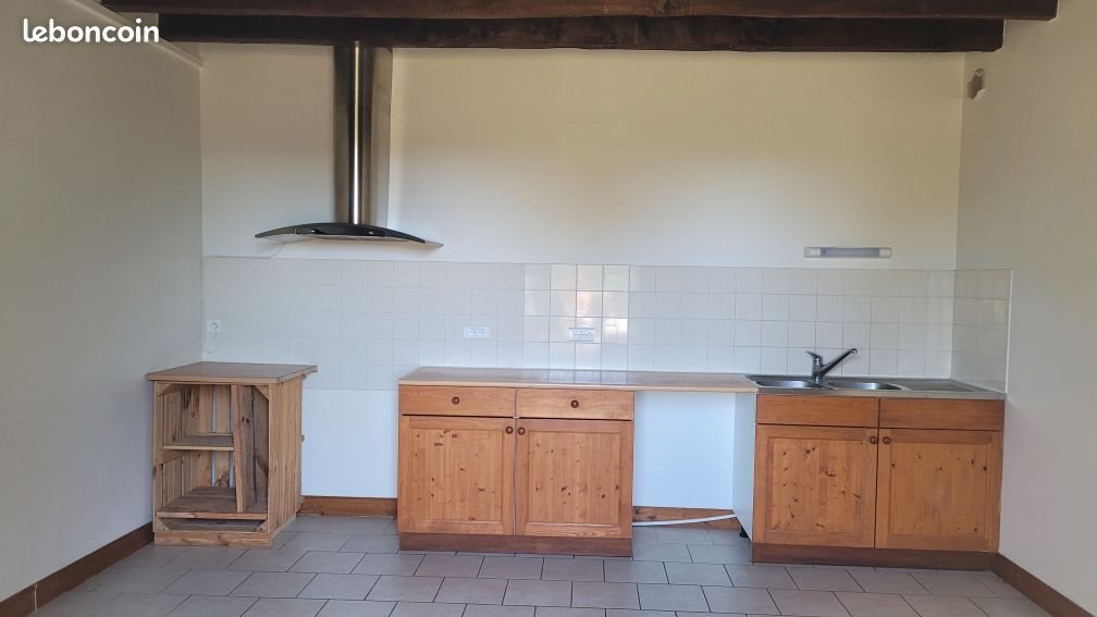 Maison à louer, 130m², Saint-Martin-le-Vieux