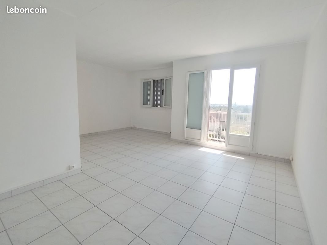 Appartement à louer, 62m², La Chapelle-Saint-Luc