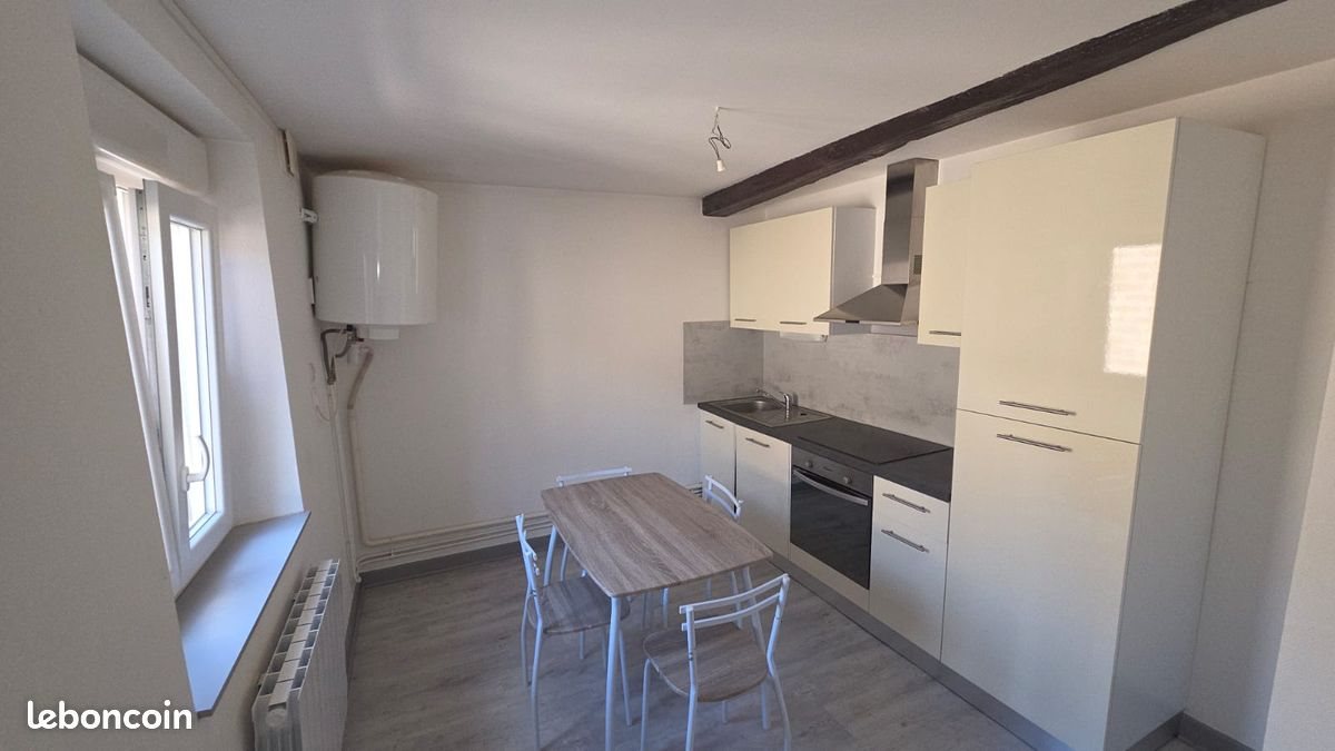 Appartement à louer, 29m², Gray
