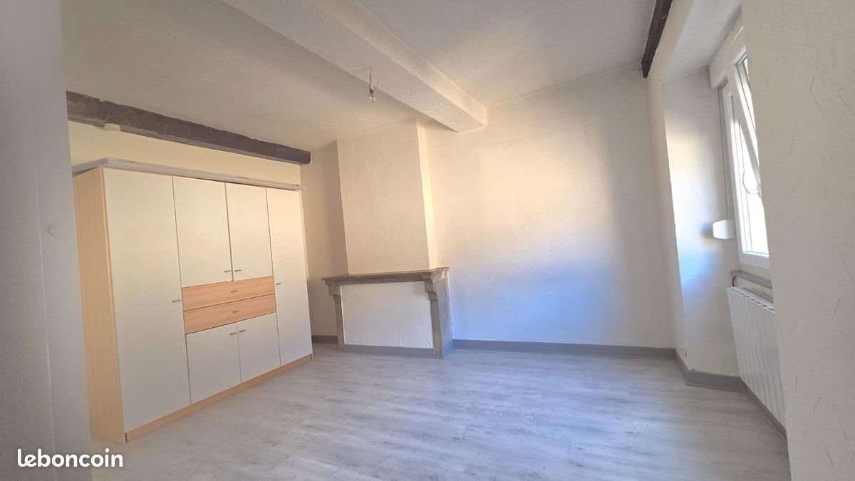Appartement à louer, 29m², Gray