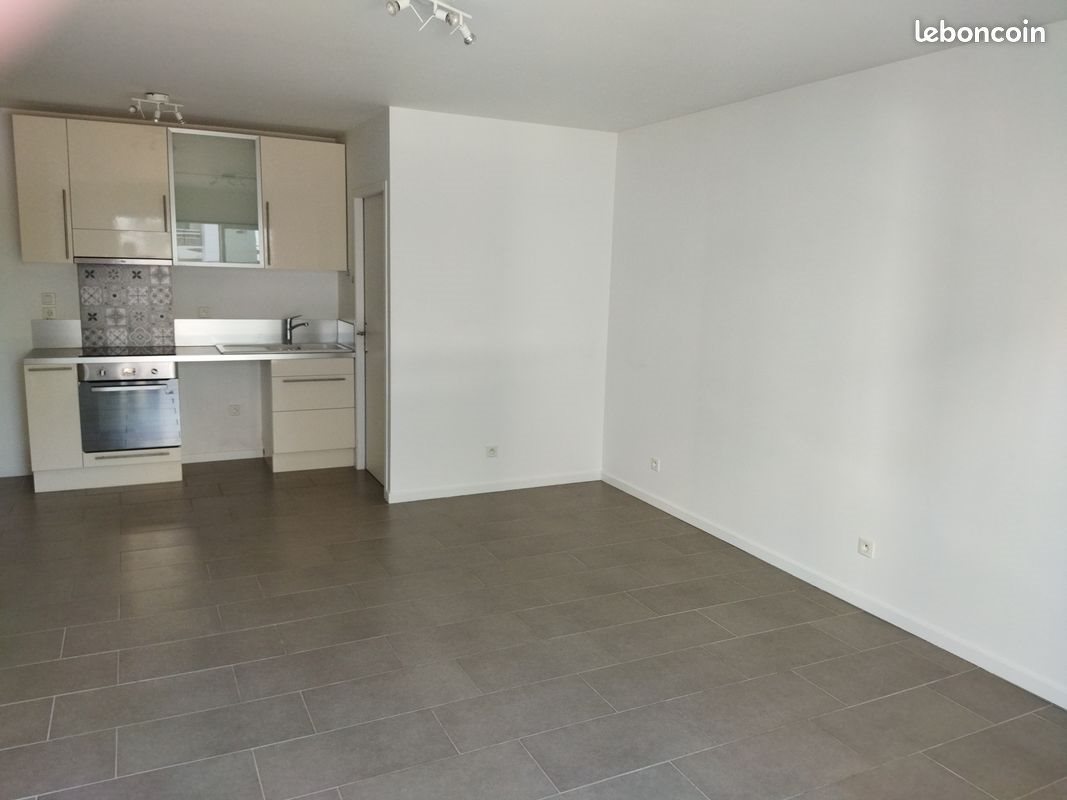 Appartement à louer, 60m², Bordeaux