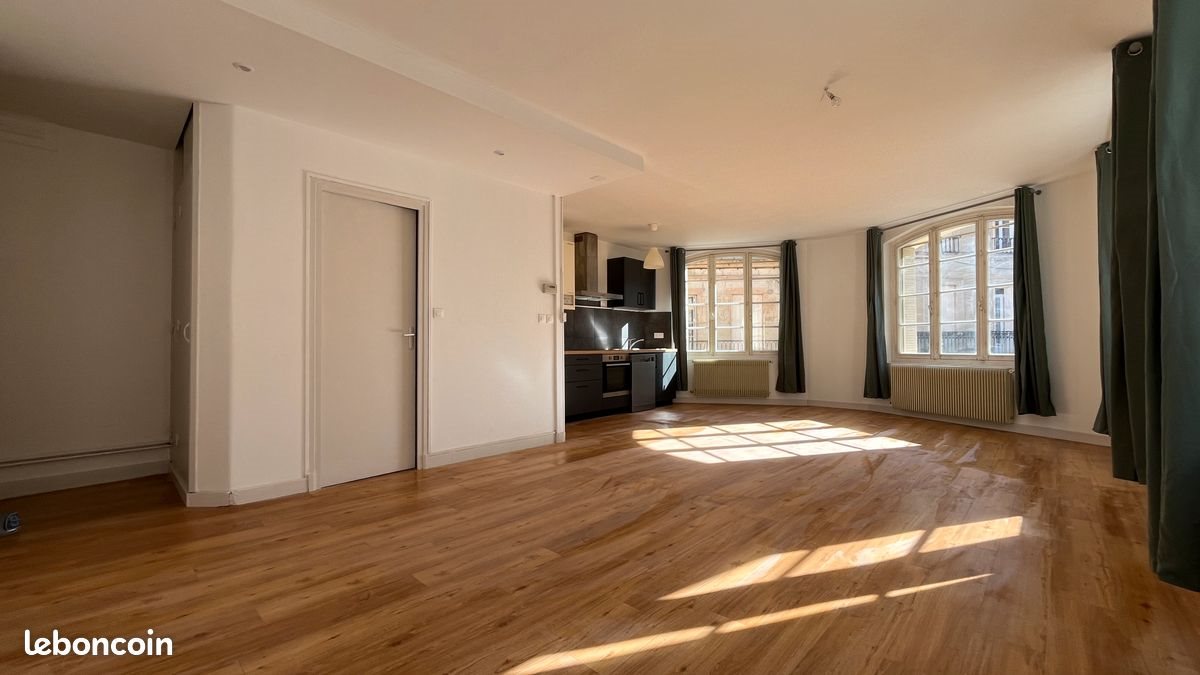 Appartement à louer, 100m², Autun