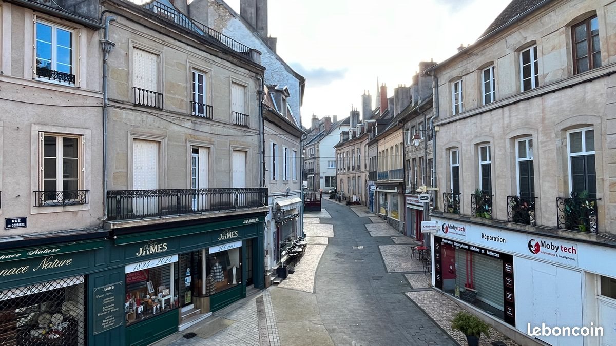 Appartement à louer, 100m², Autun
