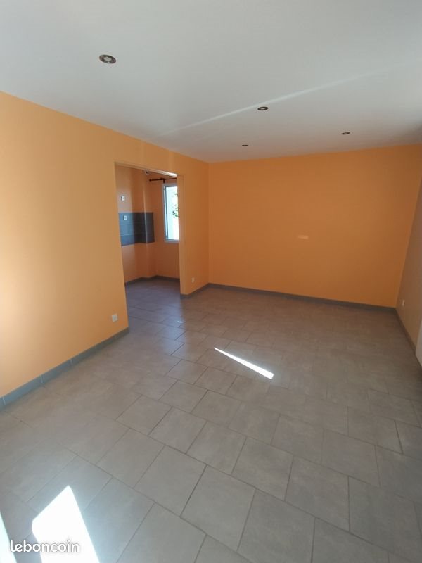 Appartement à louer, 50m², Beauzac