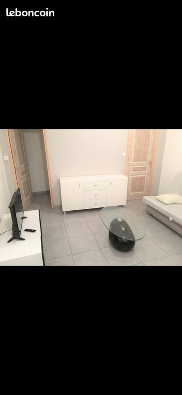 Appartement à louer, 20m², Pont-Saint-Esprit