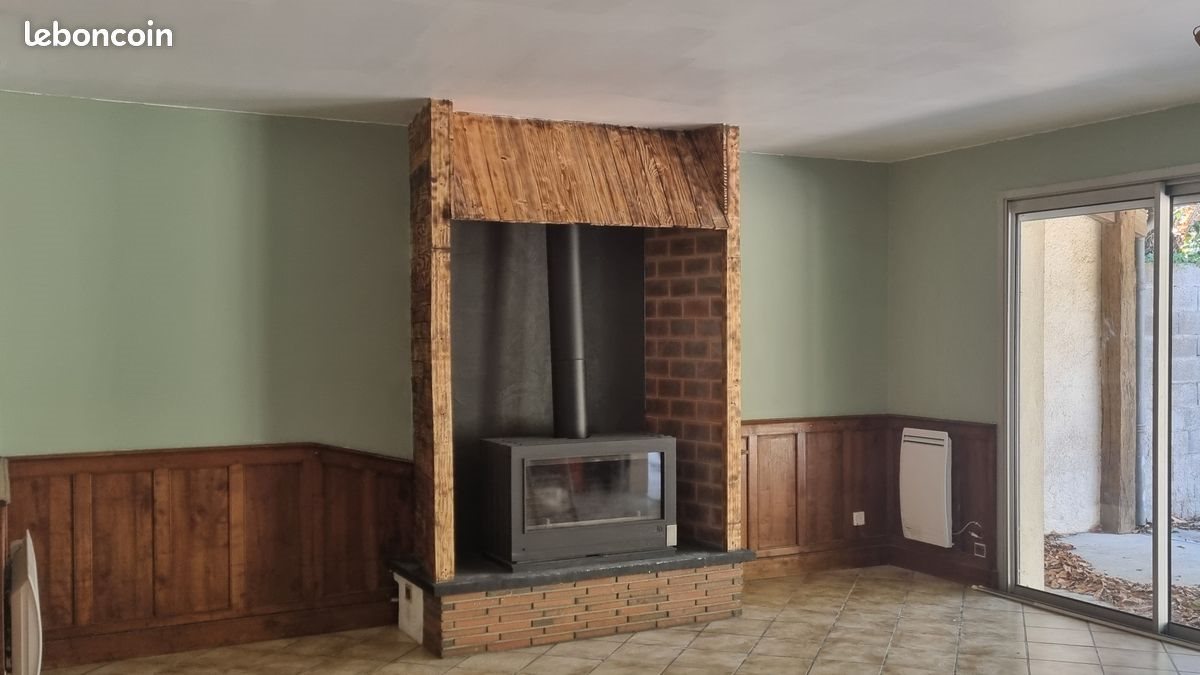 Maison à louer, 140m², Montredon-Labessonnié
