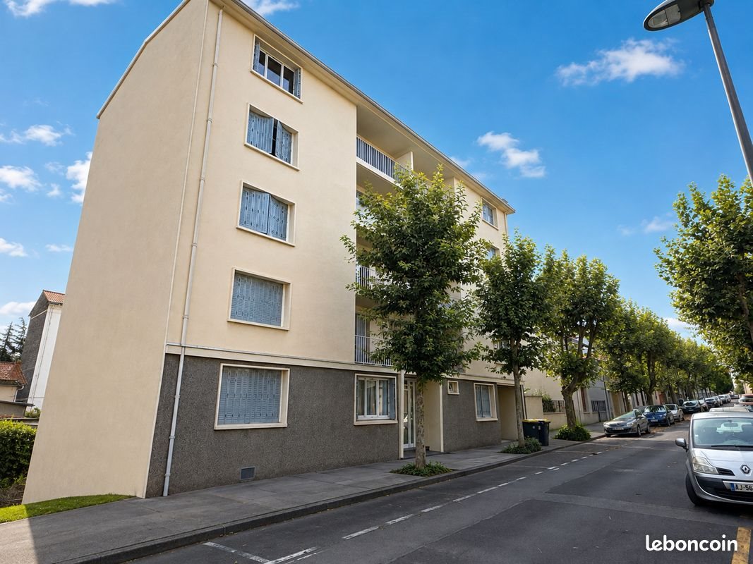 Appartement à vendre, 755m², Chamalières