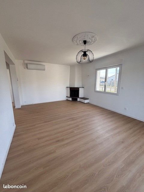 Maison à vendre, 95m², Arveyres