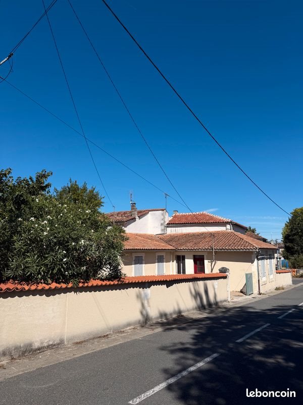 Maison à louer, 90m², Barbezieux-Saint-Hilaire